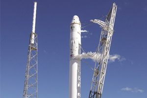 ¿Cómo se lleva el manejo de datos espaciales por Curtiss Wright?